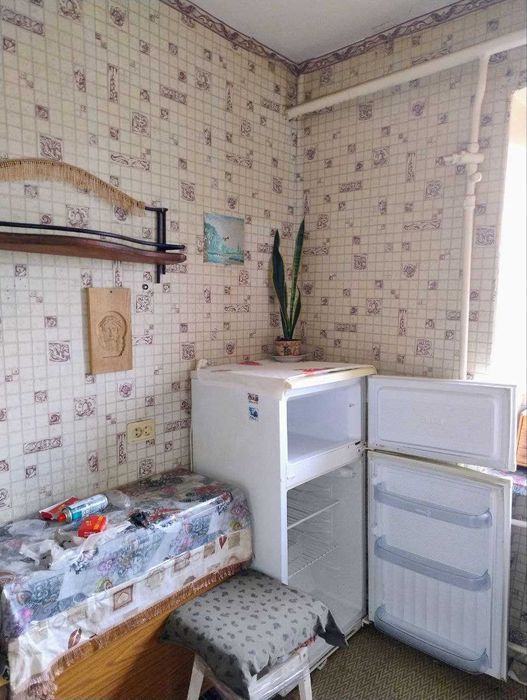 Сдам  1-ю квартиру ,правый берег по ул.Днепровское шосе,5 этаж.