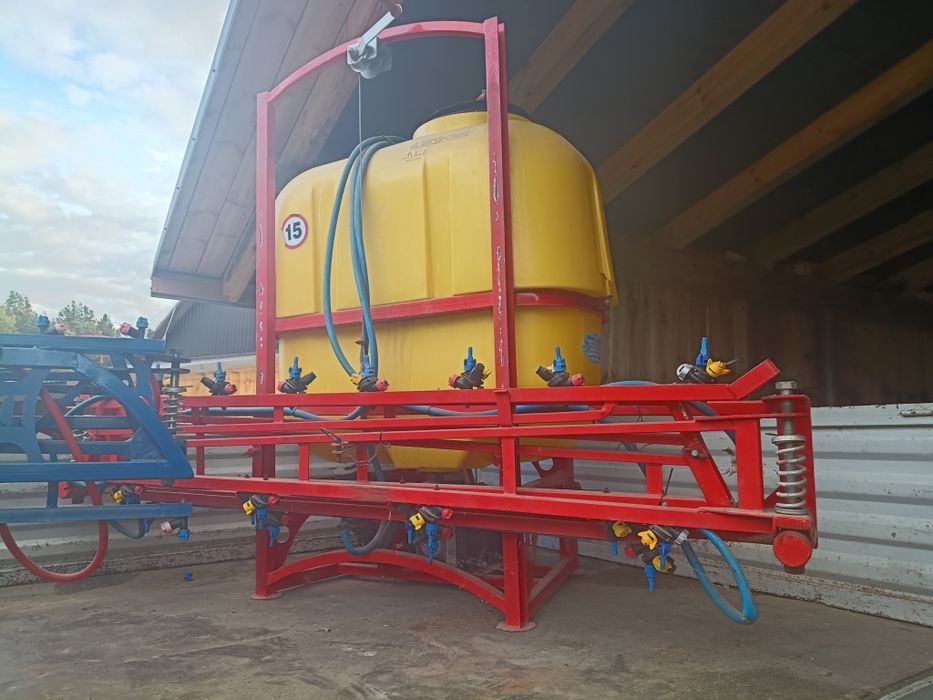 Opryskiwacz 300 l