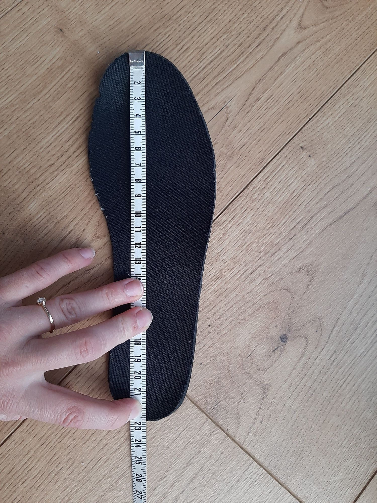 Buty Adidas Tensaur r. 35