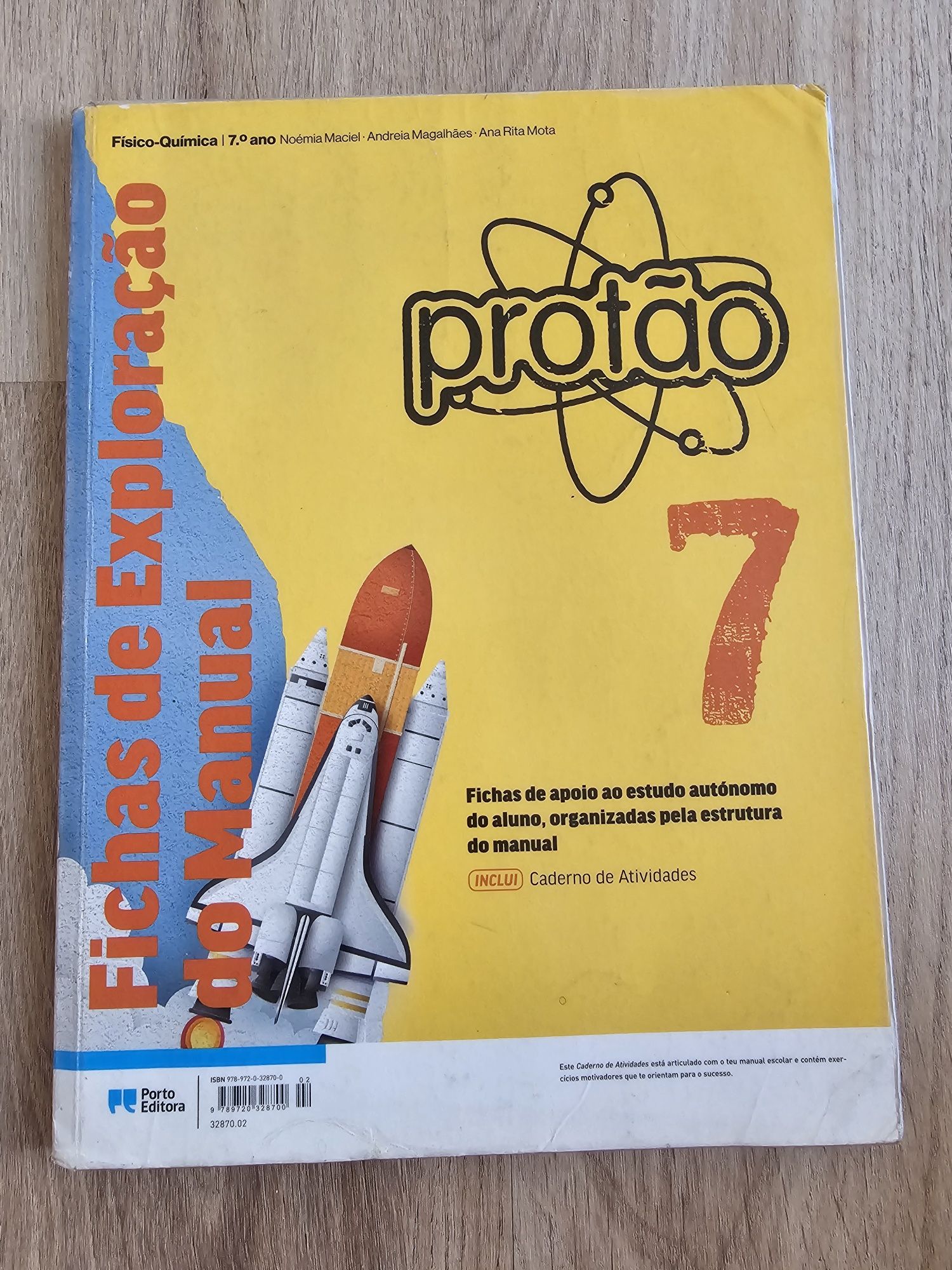 Vendo livros de atividades 7ºano