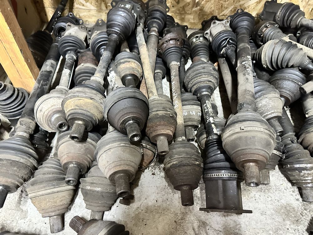 Піввісь Полуось VAG Vw Audi Skoda Seat