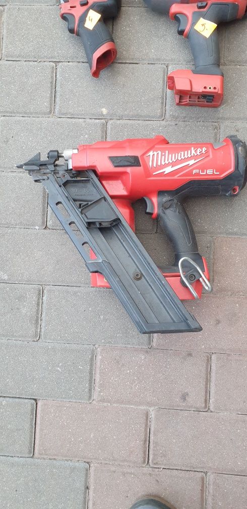 Milwaukee m18 fnn gwozdziarka