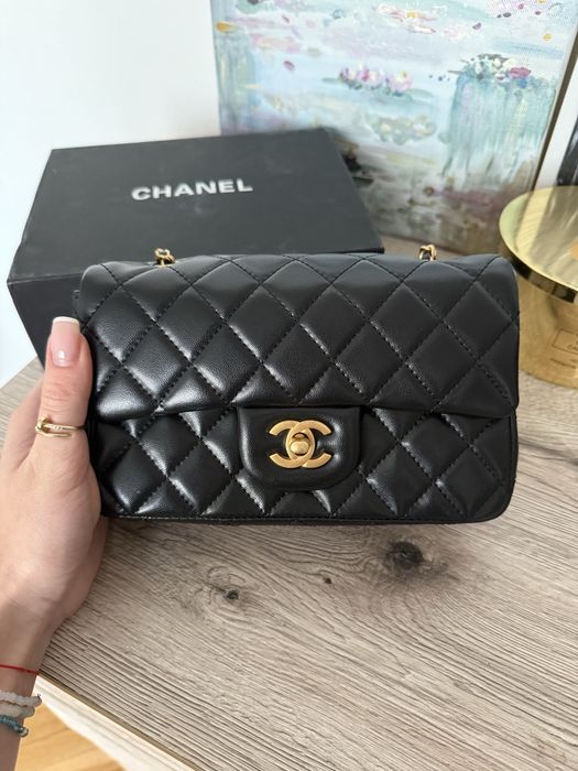 Klasyczna skórzana torebka Chanel Flip