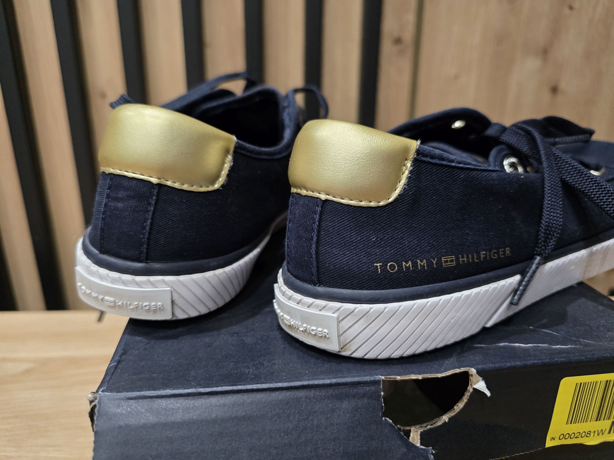 Trampki Tommy Hilfiger rozmiar 39