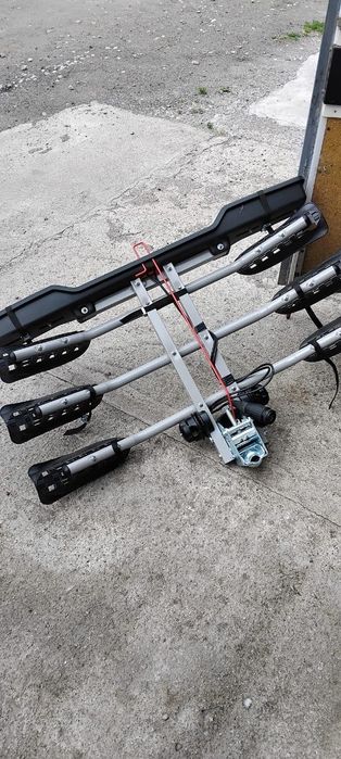 Кріплення на автомобіль для 3х велосипедів