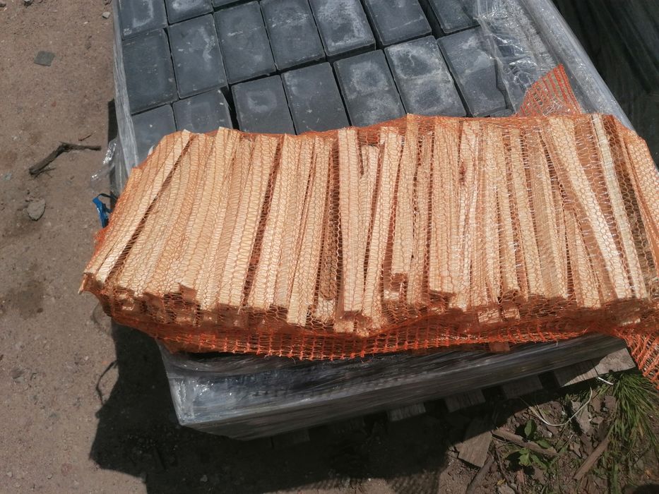 Drewno rozpalkowe zywiczne