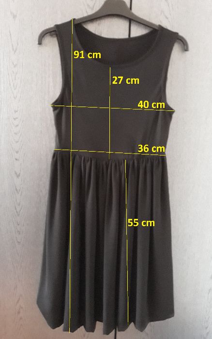 Czarna elegancka sukienka