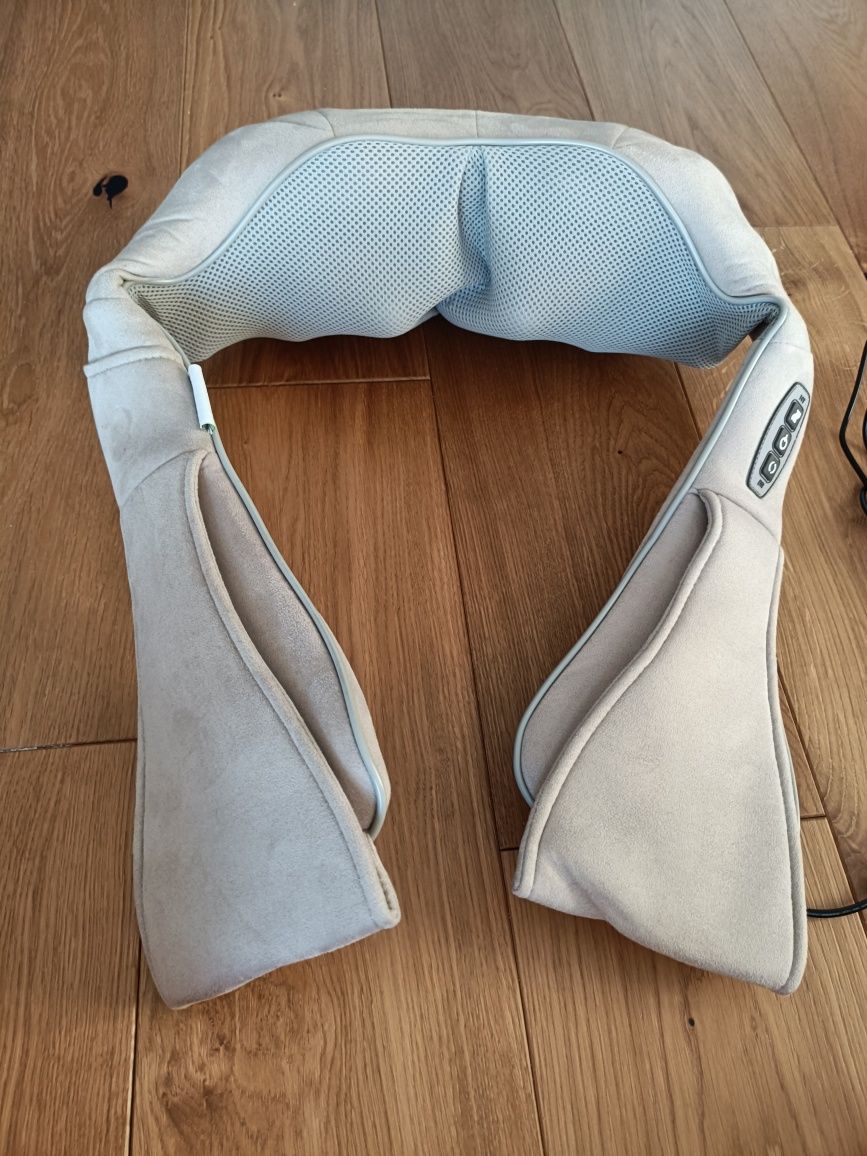 Jak nowy! Zaawansowany masażer do ciała SHIATSU 3D