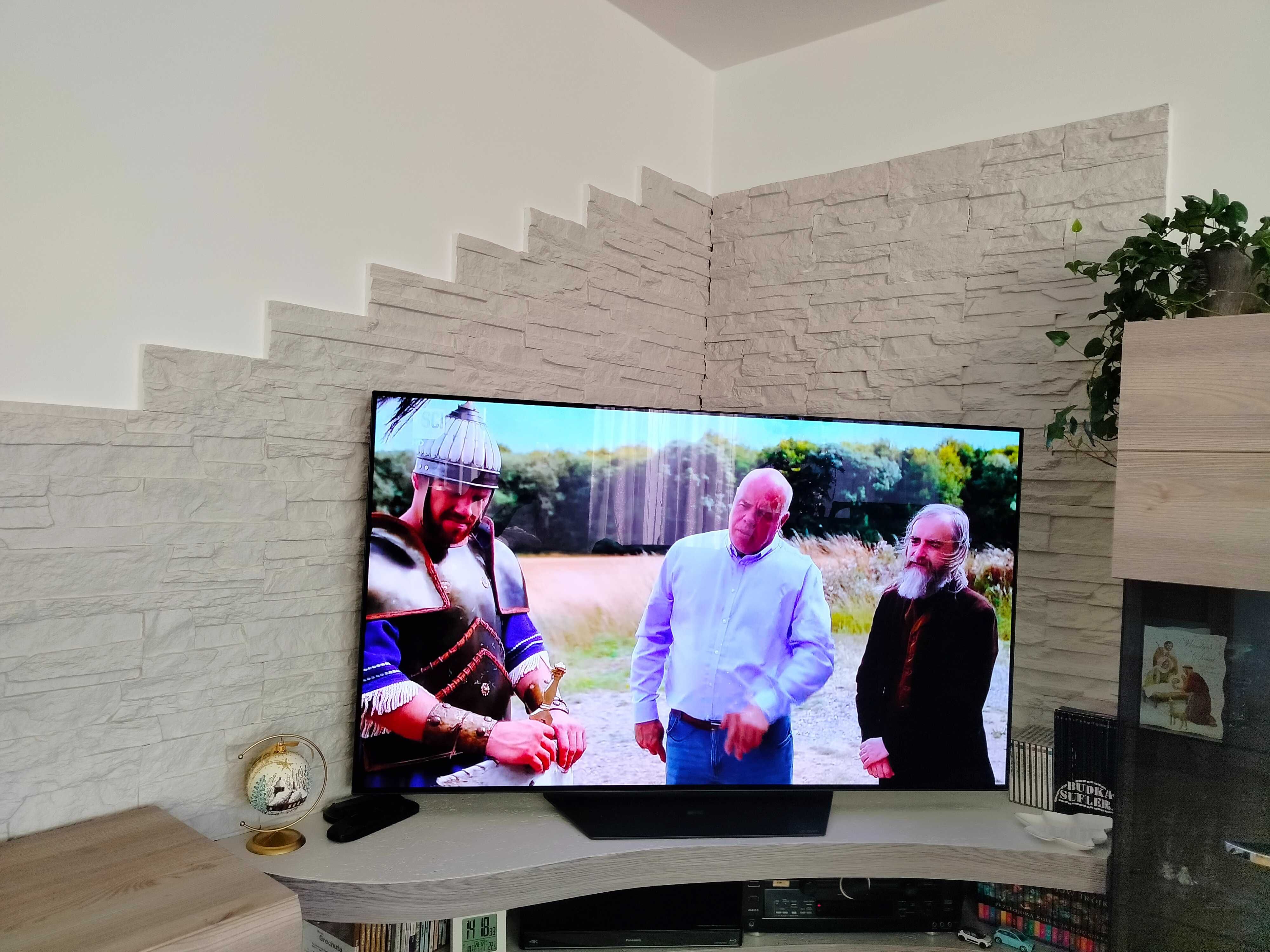 Sprzedam telewizor LG OLED