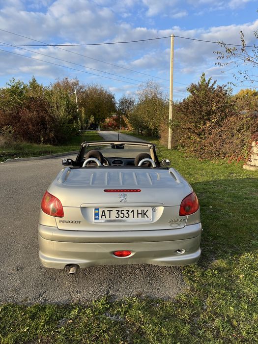Peugeot 206 cc  2004