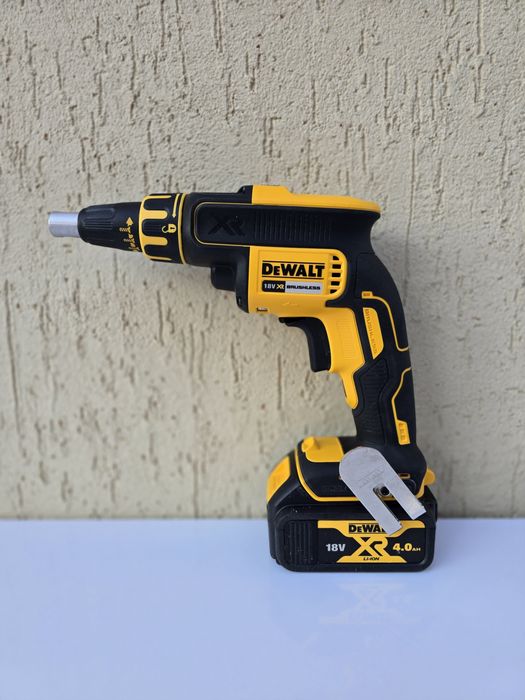 Шуруповерт Dewalt DCF620 для гіпсокартону

аккумуляторный

DeWalt DCF6