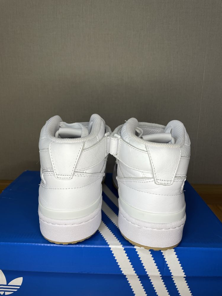 Жіночі кросівки Adidas Forum Mid J Originals