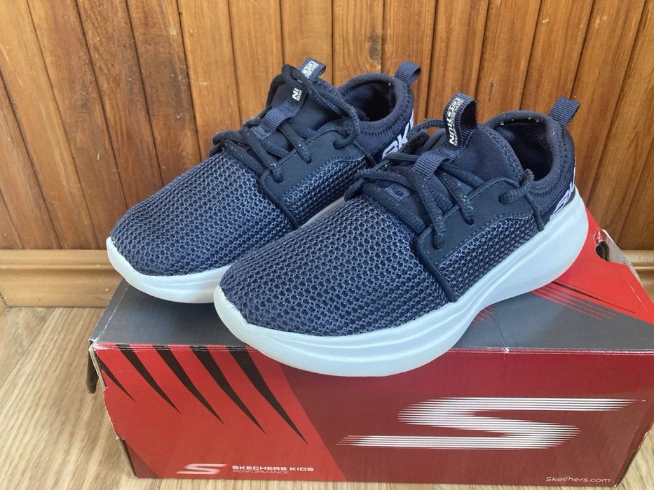 Кросівки Skechers 33 розмір