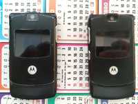 Dois Motorola V3 usados.