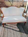 Sofa w stylu bindermeier