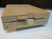 Stacja dyskietek Commodore 1541-II  5,25" retro !