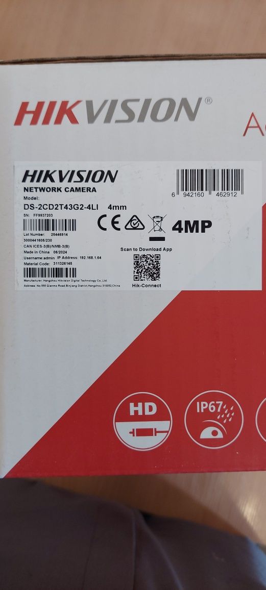 Камера  Hikvision DS-2CD2T43G2-4LI