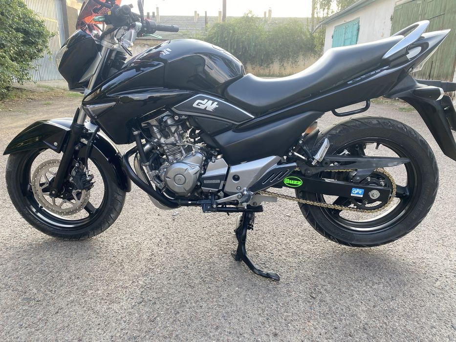 Suzuki GSR250 2016 інжектор