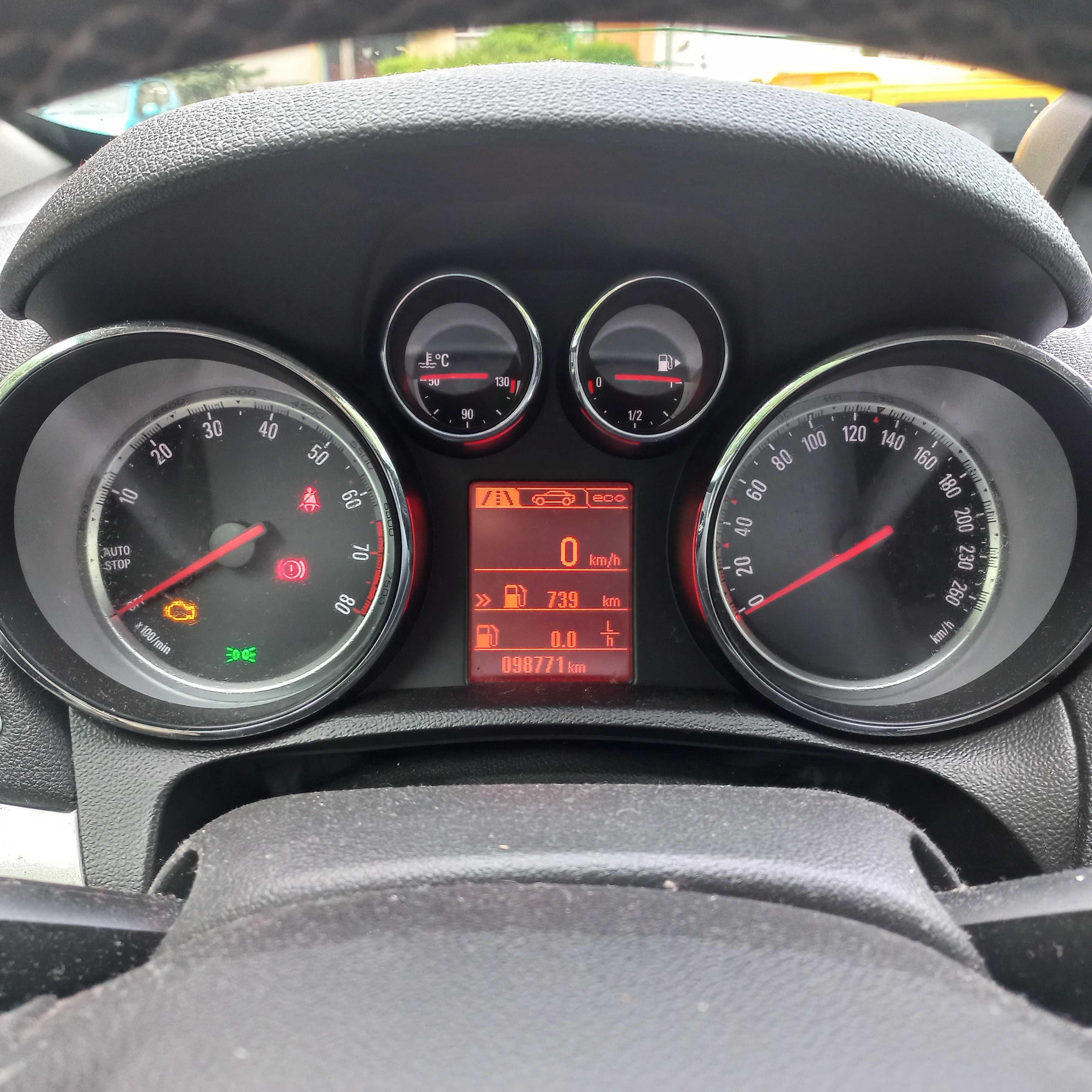 Sprzedam Opel Mokka 1.4 benzyna 2015 r 4x4