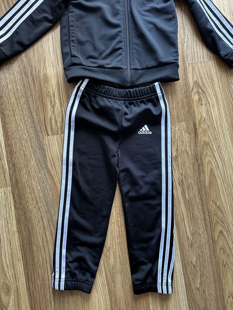 Dres adidas bluza i spodnie 86/92
