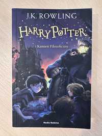 książka Harry Potter i Kamień Filozoficzny