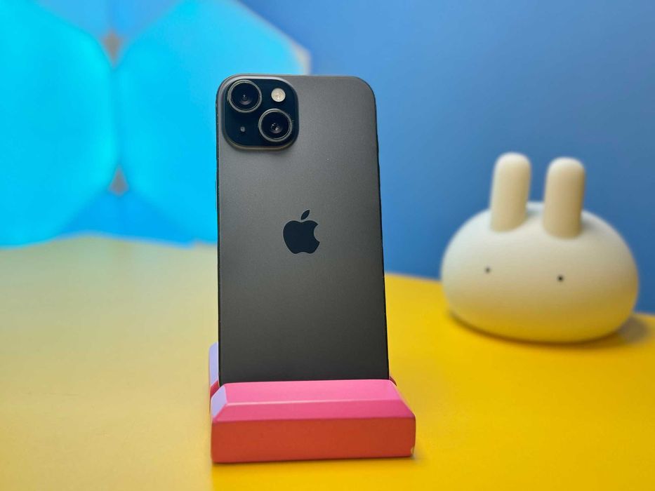 Смартфон Apple iPhone 15 128GB Black (150164) Б/У З ГАРАНТІЄЮ