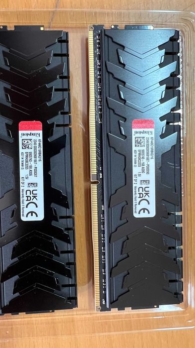 Memória RAM Kingston 16GB Fury Renegade Black (2x 8GB) 4800Mhz DDR4