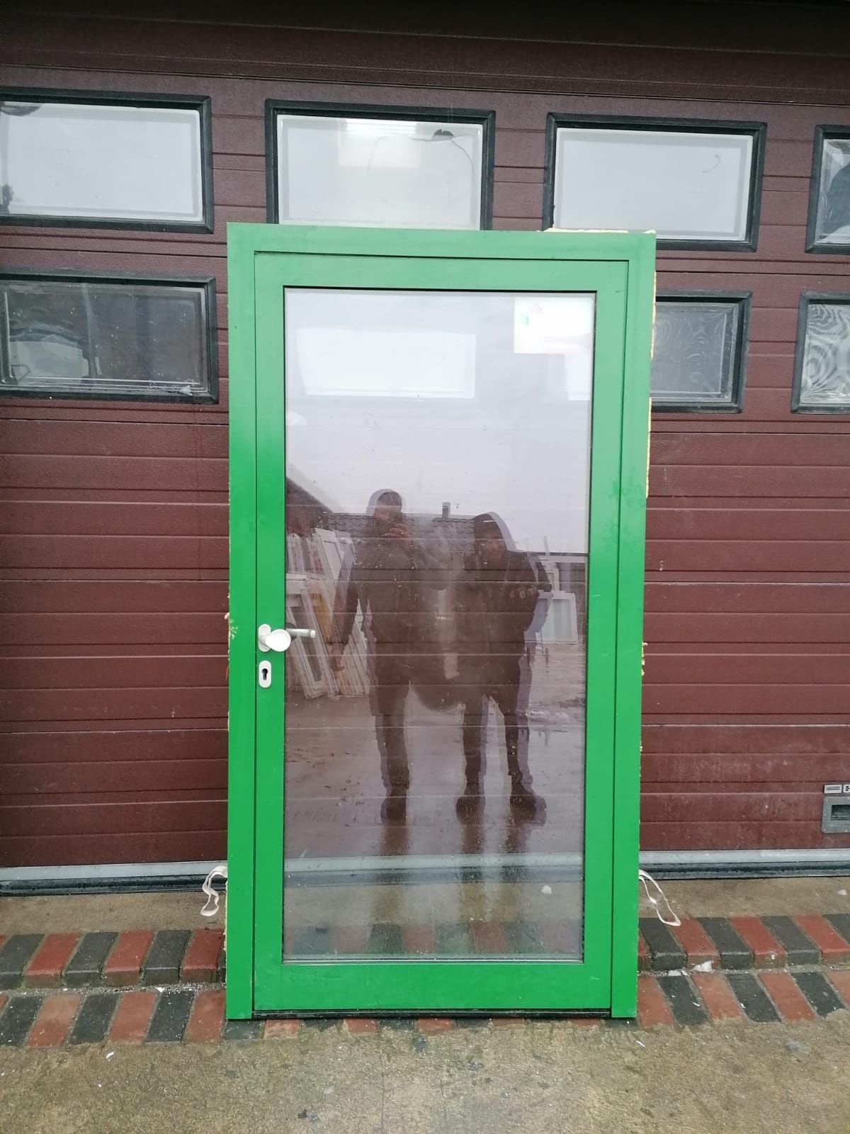 Drzwi zewnętrzne aluminiowe 113x213 zielone szyba VSG jak nowe DOWÓZ C
