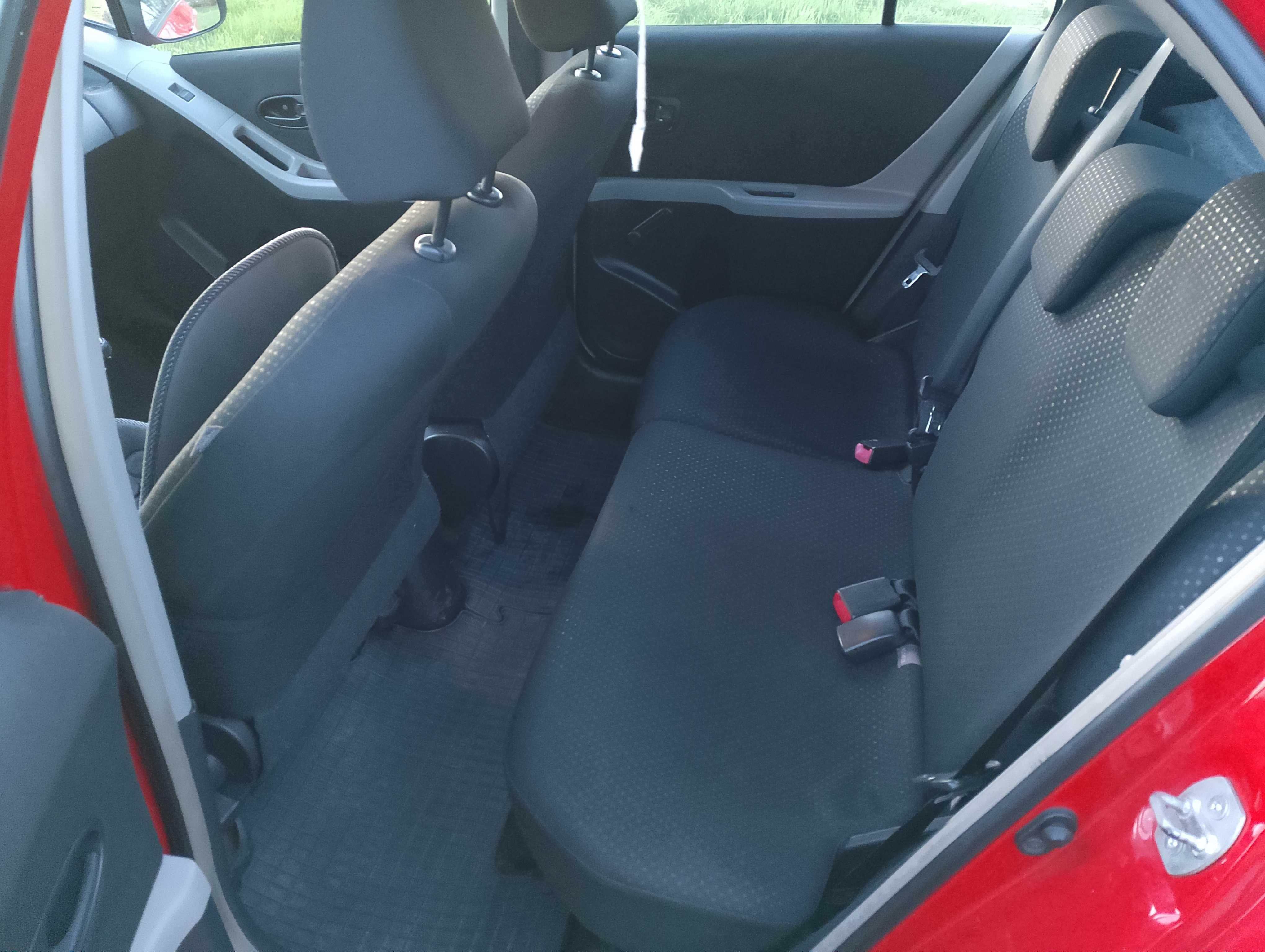 Toyota Yaris  1.3