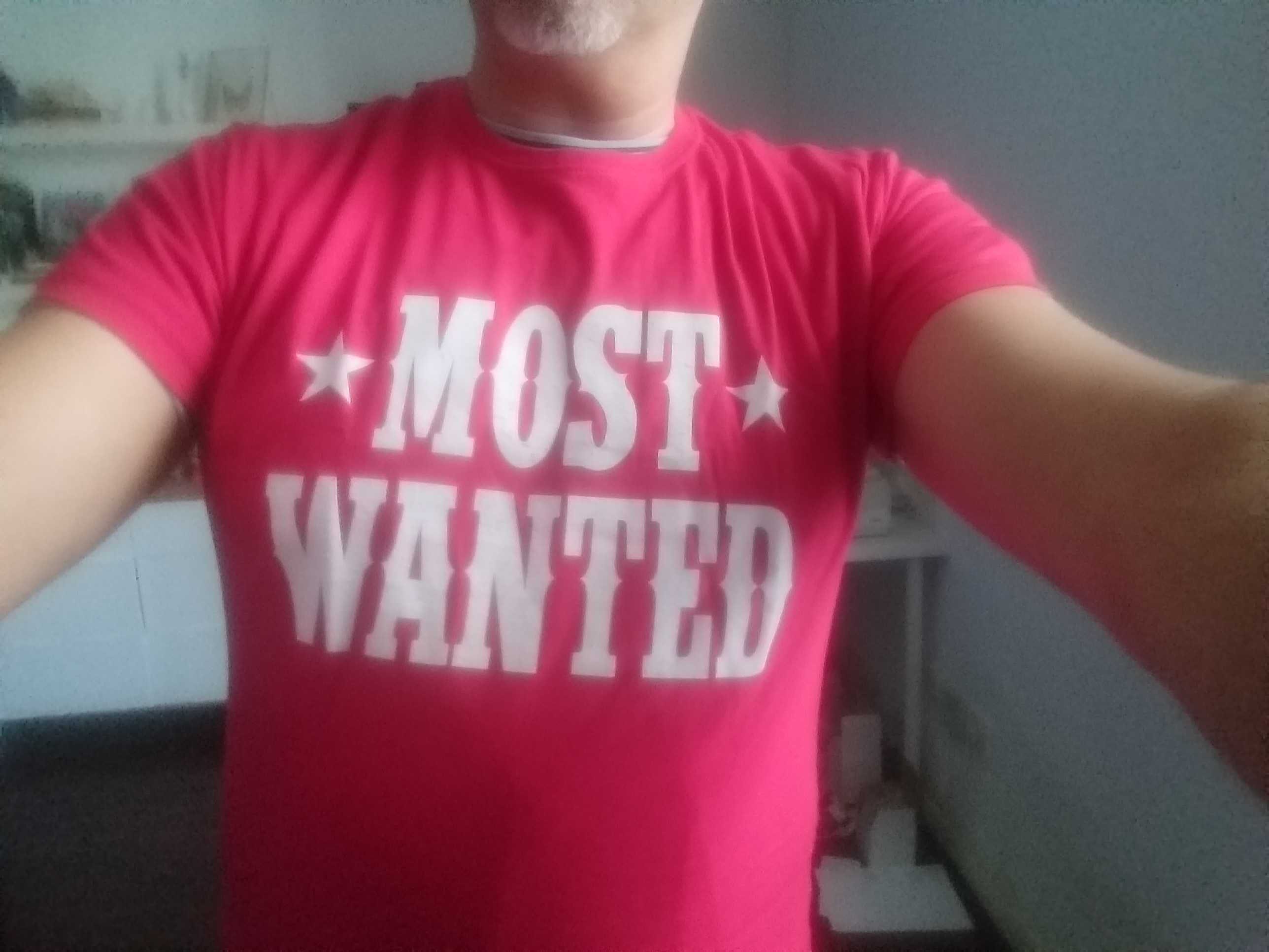 MOST WANTED T Shirt Size L ou M nova selada de JOGO PC