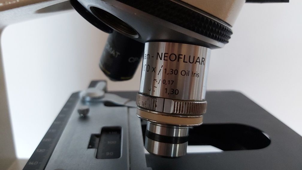 Microscópio Zeiss campo escuro