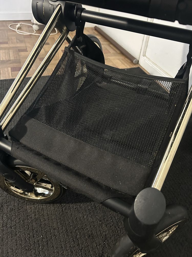 Carrinho de bebe - CYBEX - Jeremy Scott - Edição especial