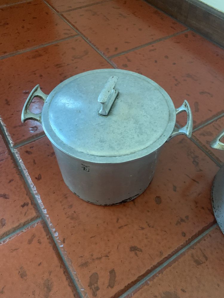 Conjunto de 5 panelas (Posso vender a unidade)