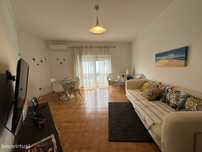 Apartamento T1 arrendar - Charneca de Caparica