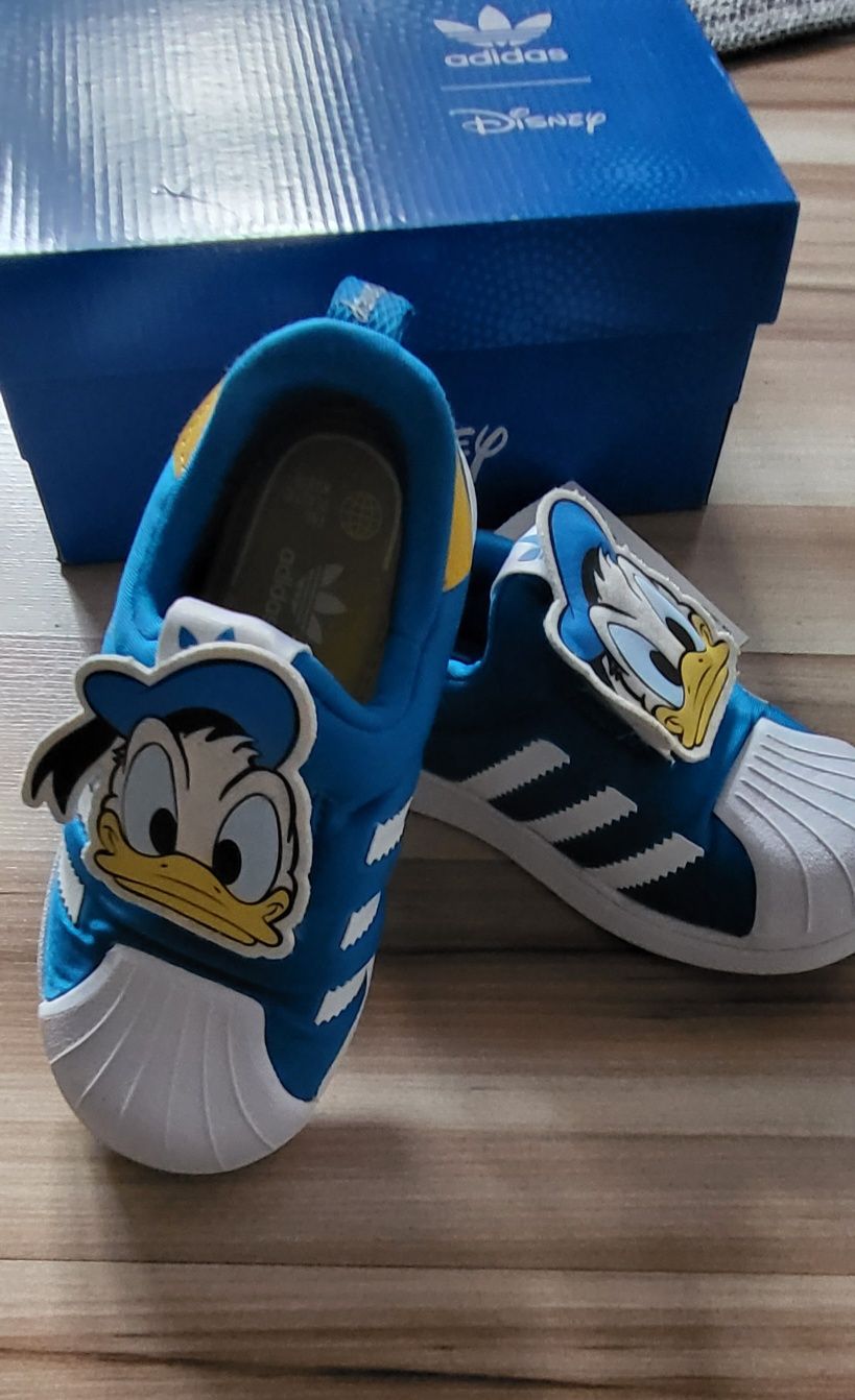 Superstar adidas 360 disney 26