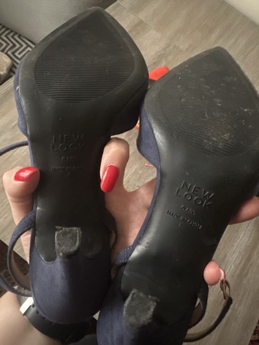 Нарядне взуття лодочки-босоніжки