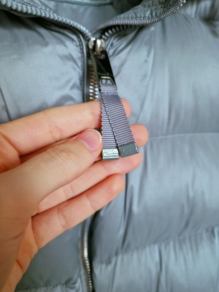 Niebieska metaliczna kurtka puchowa z naturalnym puchem Massimo Dutti