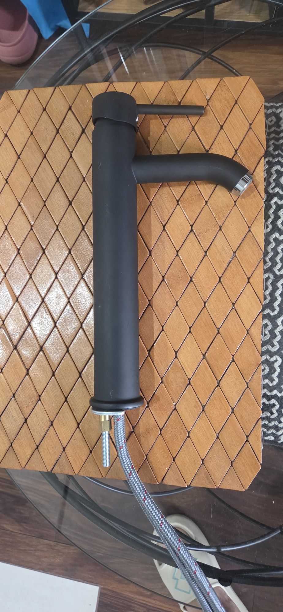 umywalka nablatowa śr 45cm i czarna bateria wysoka