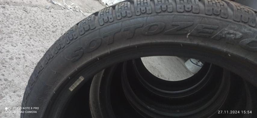 Шини 215 /45 R18 4шт