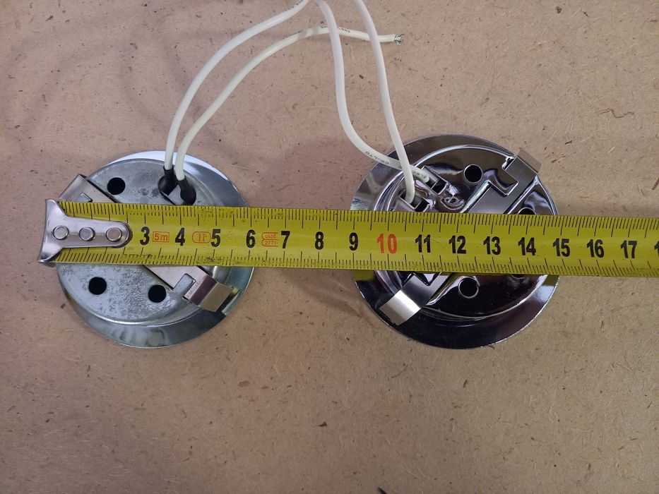 Точечный галогенный светильник мебельный врезной с галогенными лампами