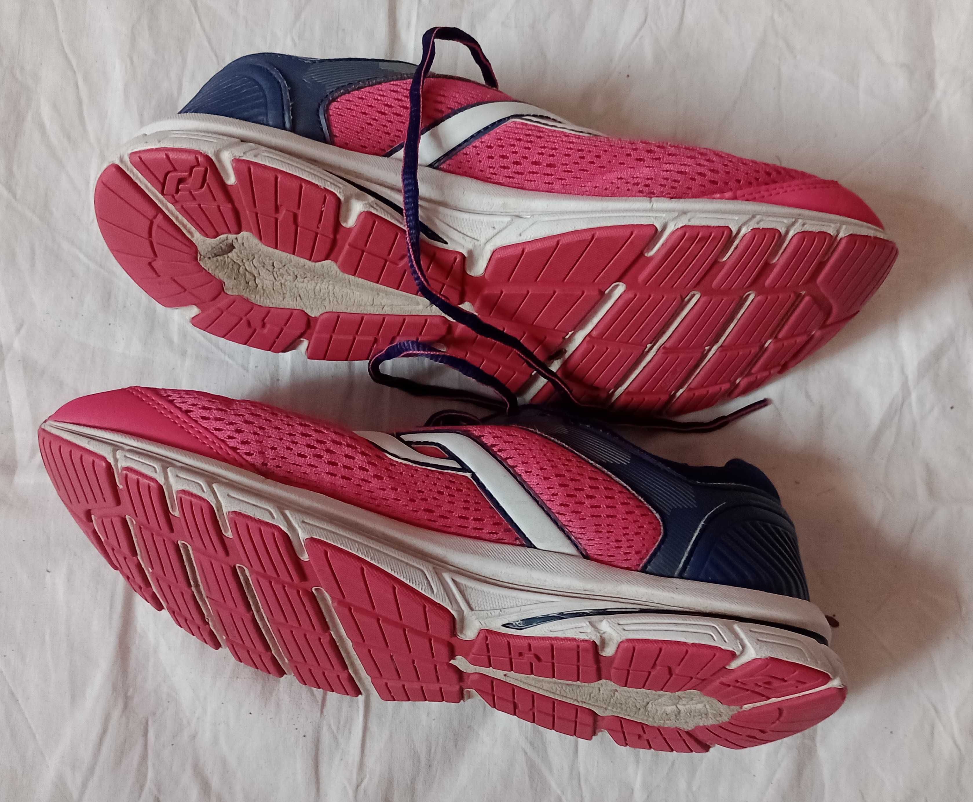 Buty sportowe damskie print wiązane r.40 ProTouch