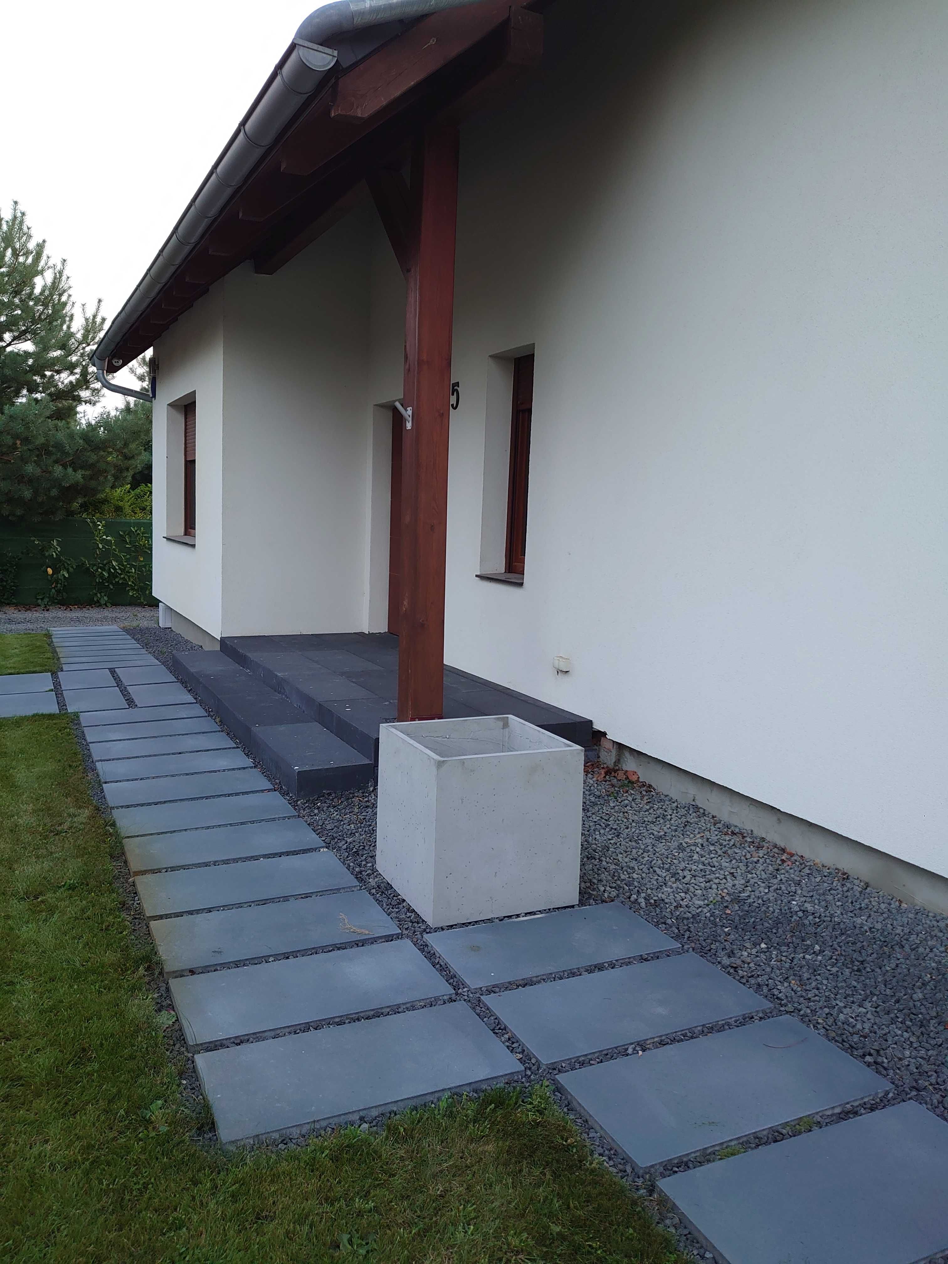 Donice z prawdziwego betonu architektonicznego 100x40x50 cm