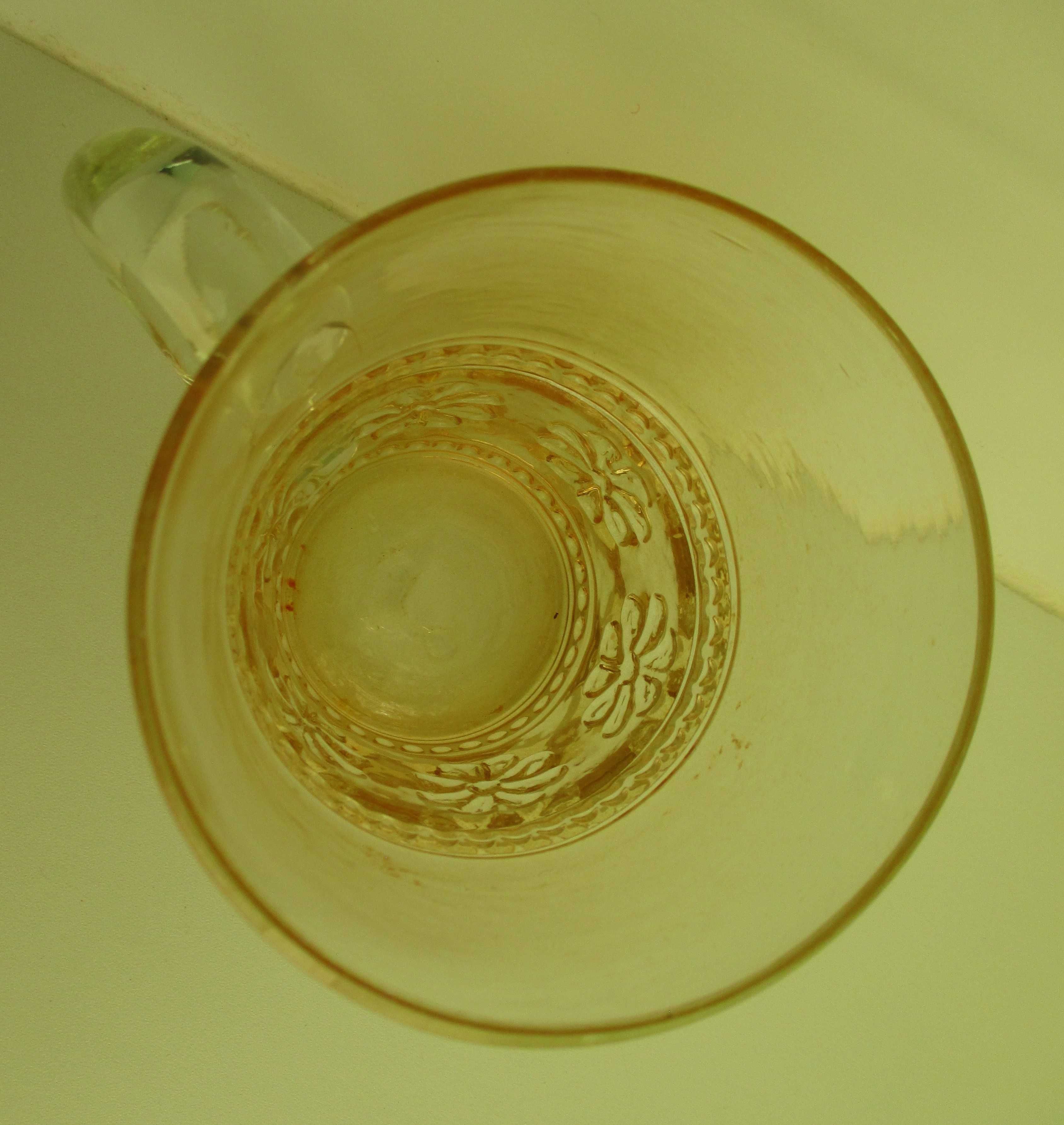 Caneca e Cálice Antigos em Vidro Casca de Cebola