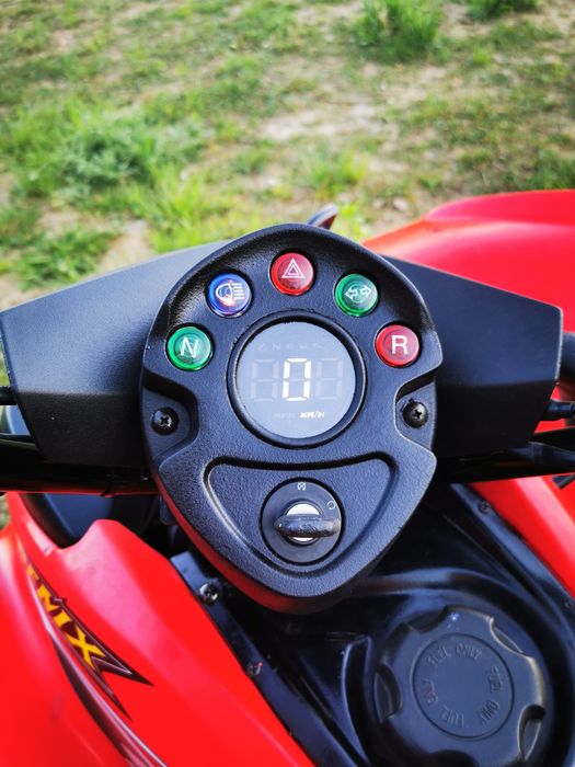 wyjątkowy egzemplarz Polaris phoenix 200 quad AUTOMAT cf moto can-am