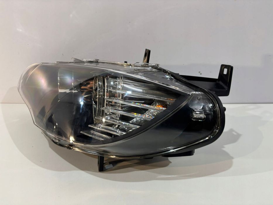 BMW X6 E71 lampa przednia xenon lewa -18112