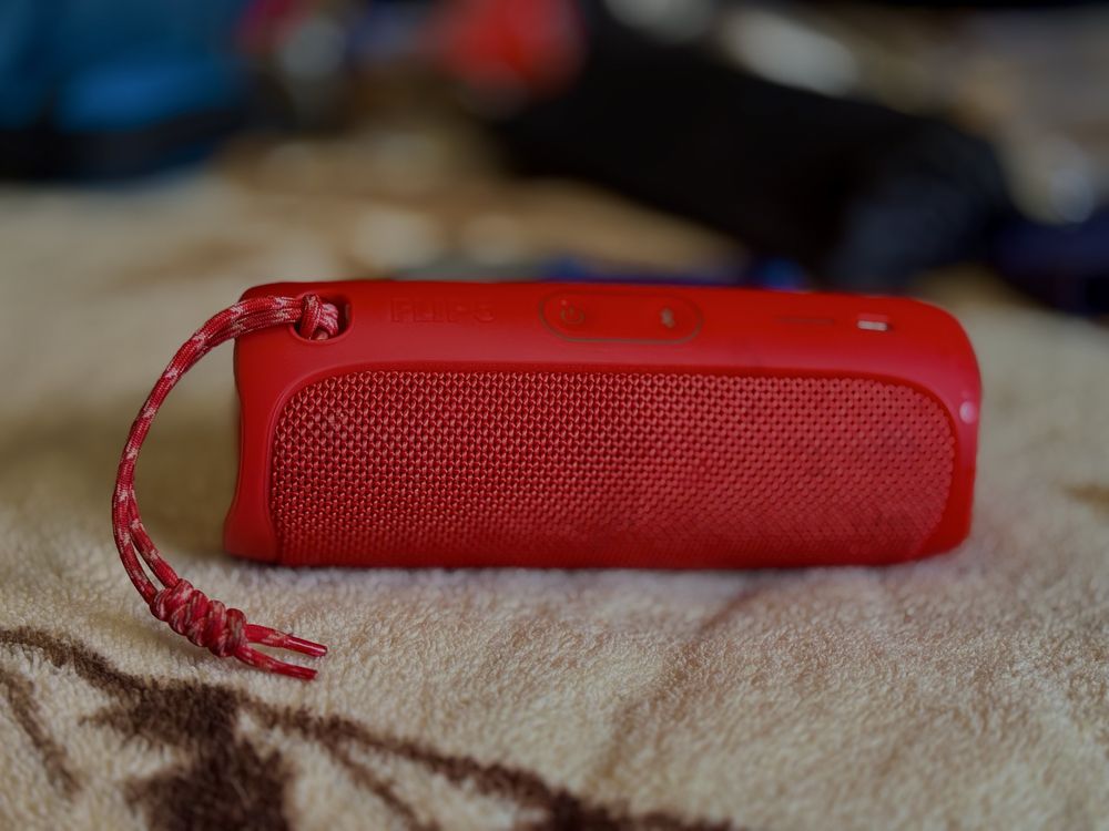 JBL Flip 5 потужна портативна колонка для дому