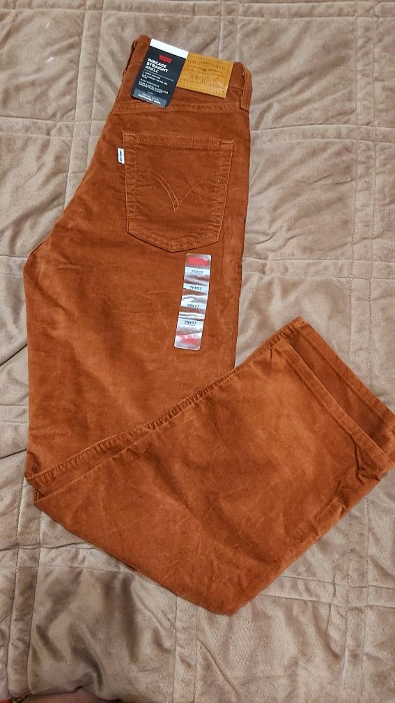 Продам нові джинси levi's  ribcage straight ankle висока посадка слім