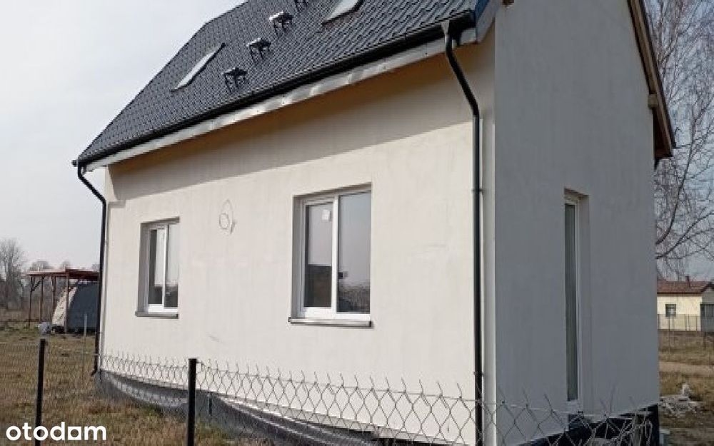 Na sprzedaż nowy bliźniak składający się z 2 wykończonych mieszkań.