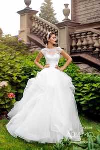 Весільна сукня ariamo desire,Чехія , пишное платье, юбка воланы