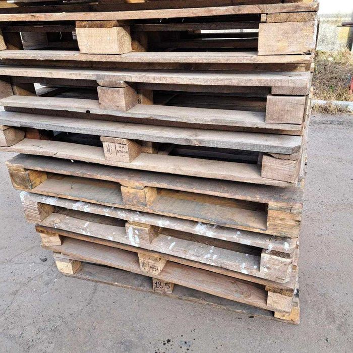 Купуємо дерев'яні піддони / самовивіз